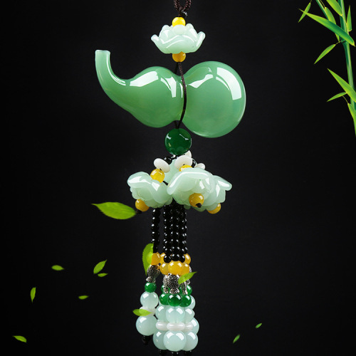 Xinnong Creative New Green Jade Lotus Crystal Gourd Perfume Pendant Car Gift Customization 