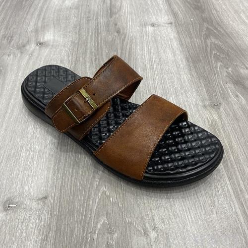 Men‘s Newly Designed Leather Decorative Belt Buckle Slippers