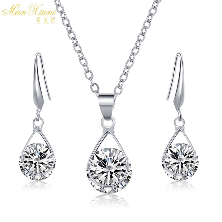 水滴套装耳环项链日韩婚庆节日聚会水钻女士优美耳钉项链套装批发