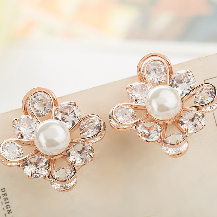 独立包装饰品时尚简约女式珍珠耳夹 韩式创意款耳饰批发地摊货源