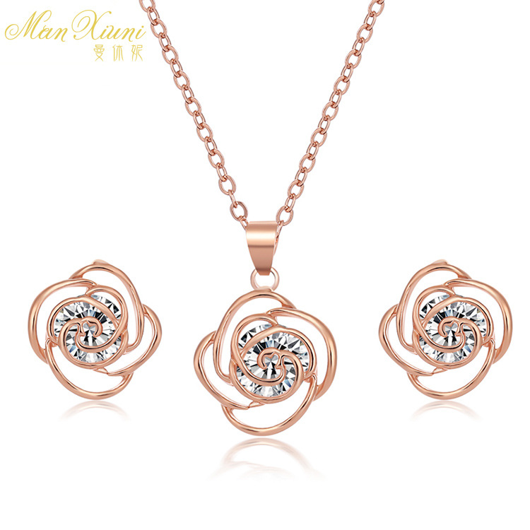 欧美饰品金色花朵锆石耳饰 优雅镀金花纹吊坠水晶耳钉首饰套装