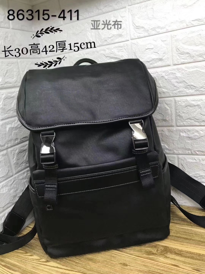 特利瓦萨琪品牌男款双肩包 牛津布 学生书包 旅行包 超轻大容量