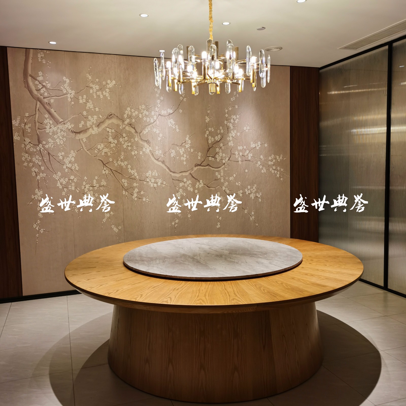 平凉星级酒店餐桌椅定做 饭店实木电动餐桌 公司食堂电动大圆桌