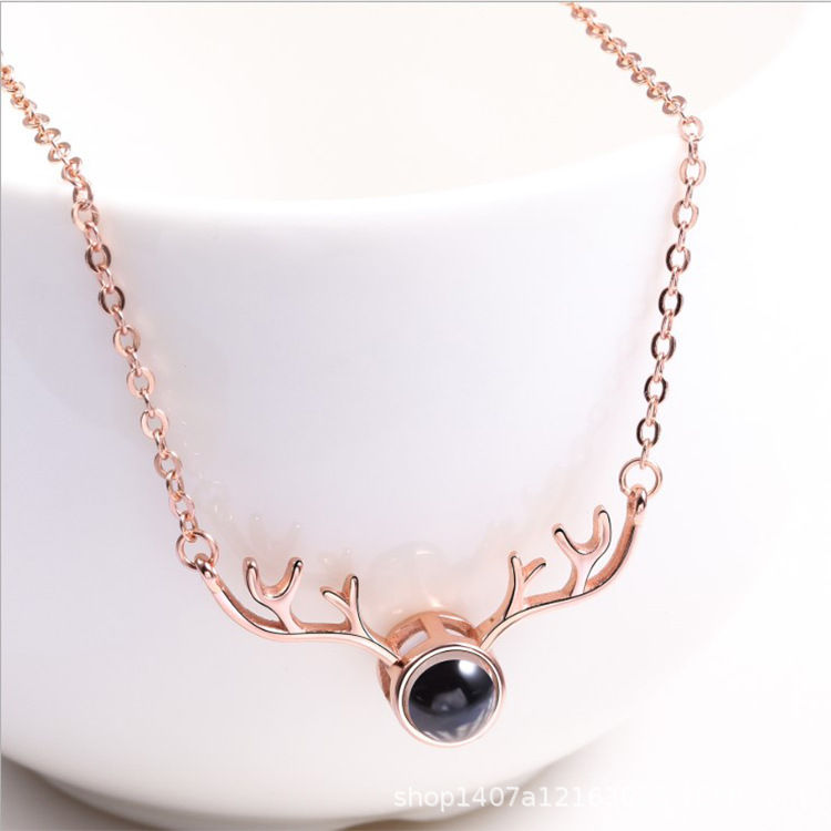 钛钢项链一鹿有你520一百种语言项链女爱的记忆钛钢情人节礼物