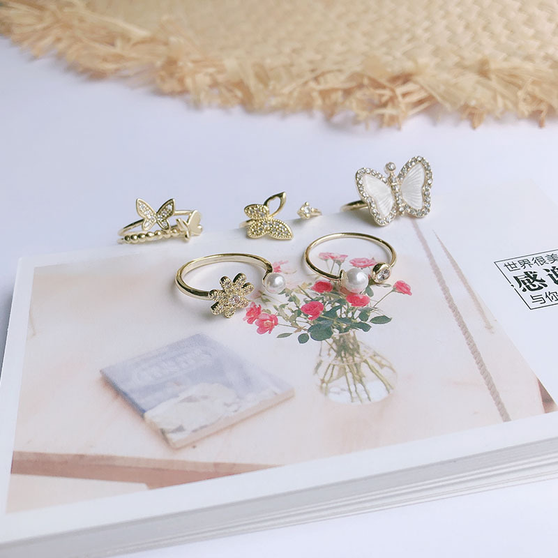 新款锆石戒指蝴蝶时尚小花简约开口可调节日韩ins女食指雏菊批发