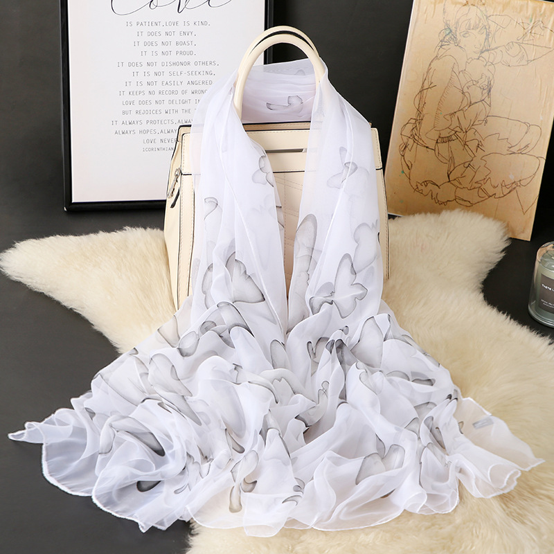 春夏新款优柔纱围巾女海边旅游防嗮沙滩巾轻薄素雅仿真丝丝巾定制