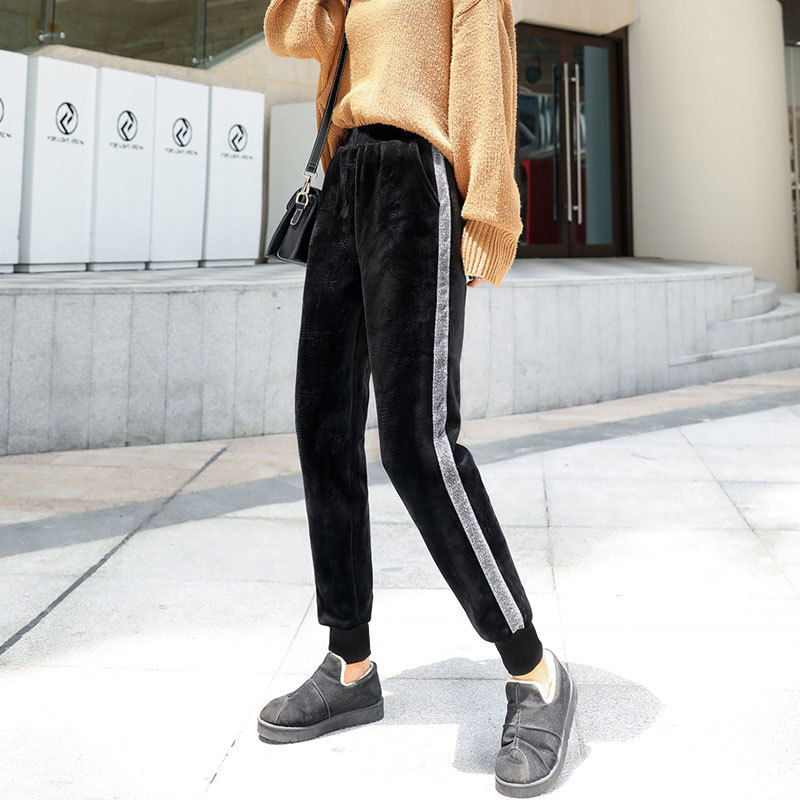 加绒加厚运动裤女金丝绒宽松秋冬学生双面绒束脚卫裤子休闲哈伦裤