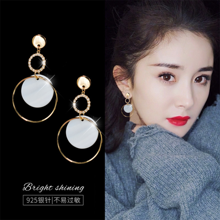 S925纯银针圆圈贝壳耳钉女气质韩国个性百搭原宿耳环吊坠网红耳饰