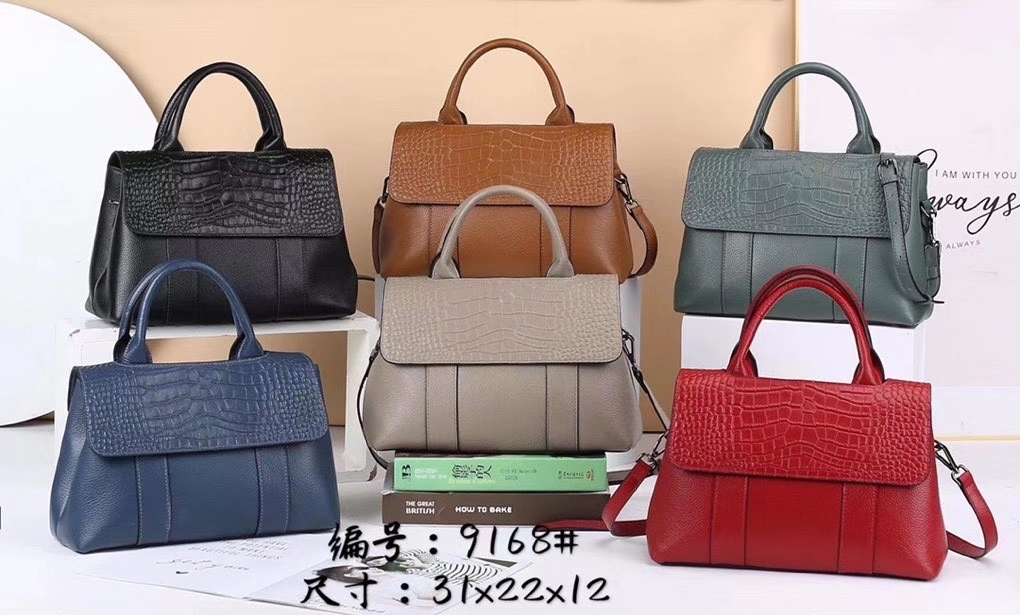 2020秋冬新款 简单大气 头层自燃摔 荔枝纹软皮手提单肩斜挎大包