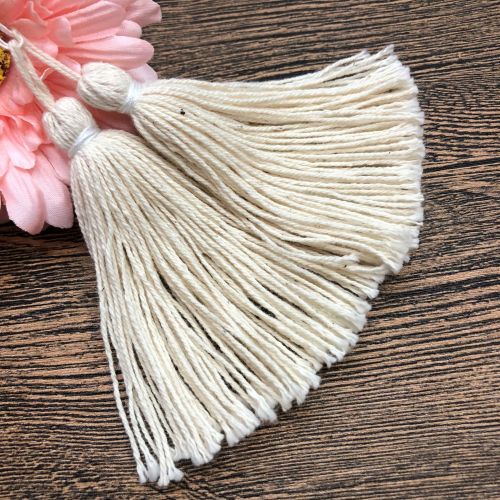 manufacturers supply new high-end pure cotton thread small tassel toy textile accessories accessories pendant customization