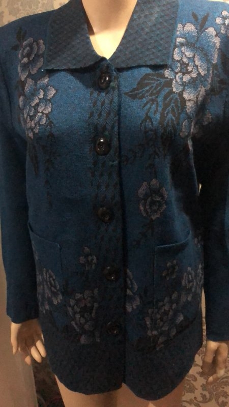 老年装反领提花开衫