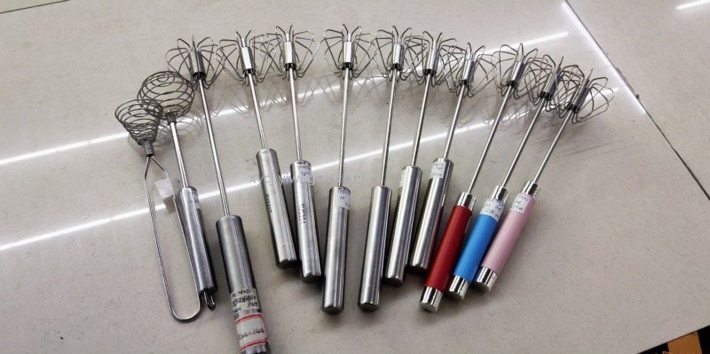 Press the egg beater and electric bubble beater pic 2