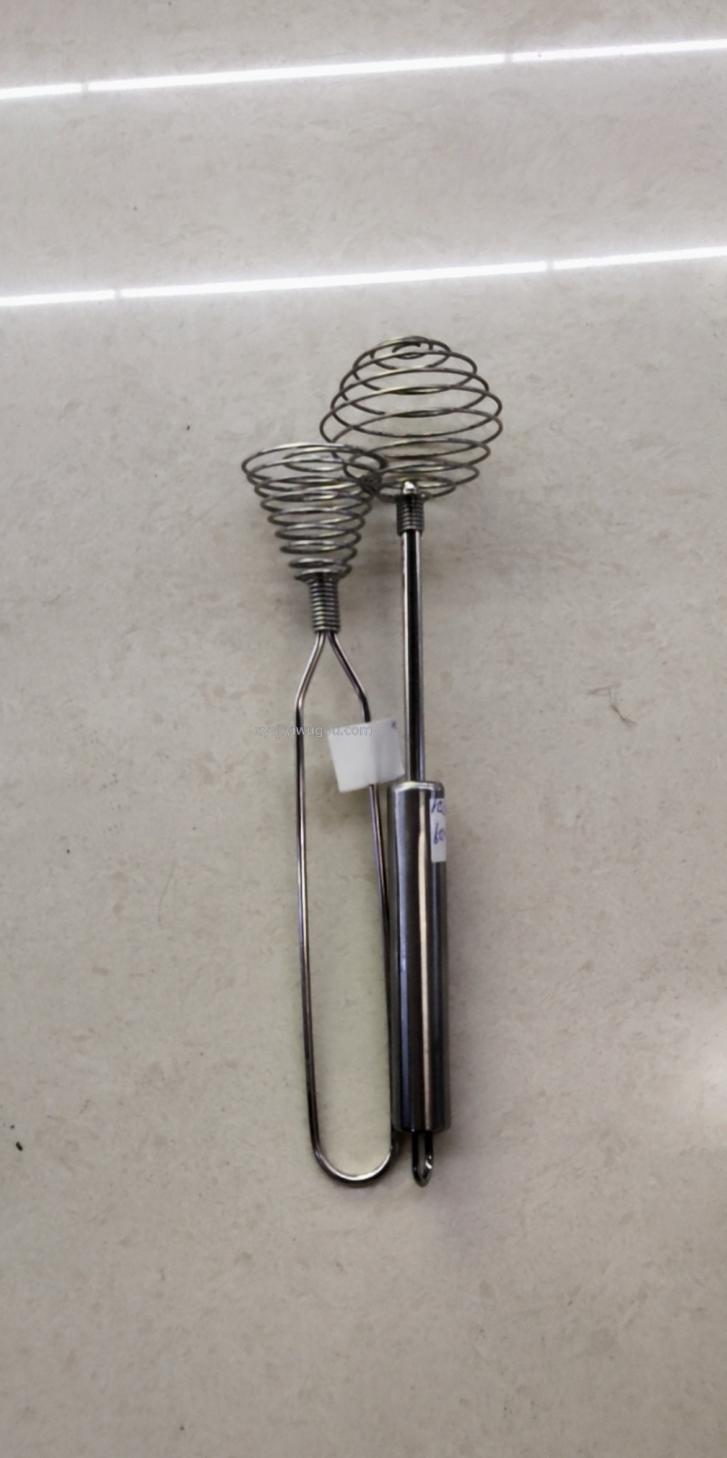 Press the egg beater and electric bubble beater pic 3