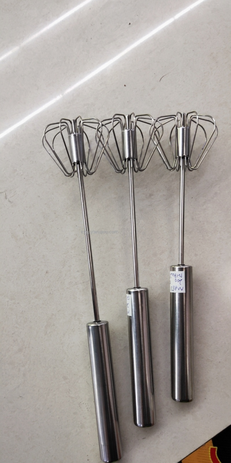 Press the egg beater and electric bubble beater pic 6