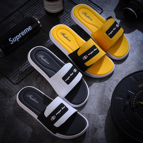 New Men‘s Slippers Men‘s Korean-Style Fashionable Personalized Beach Shoes Men‘s Casual Non-Slip Sandals