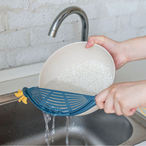 Kitchen Does Not Hurt Hands Rice Washing Machine Filter Baffle Rice Washing Brush Multifunctional Rice-Washing Ware Rice Washing Spoon Water Drainer Rice Washing Stick