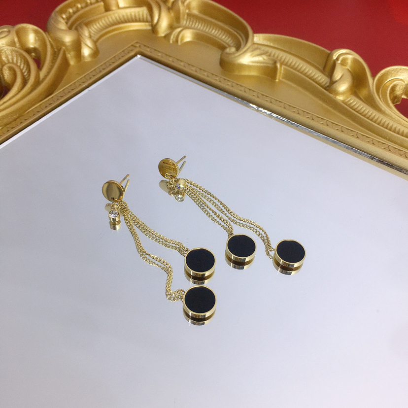 钛钢耳环个性时尚百搭耳饰厂家直销耳环防过敏不掉色耳钉