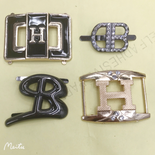 Zinc Alloy Letter Buckle Oil Dripping Gun Black with Diamond Light Gold Luggage Buckle Shoe Buckle Clothing Button