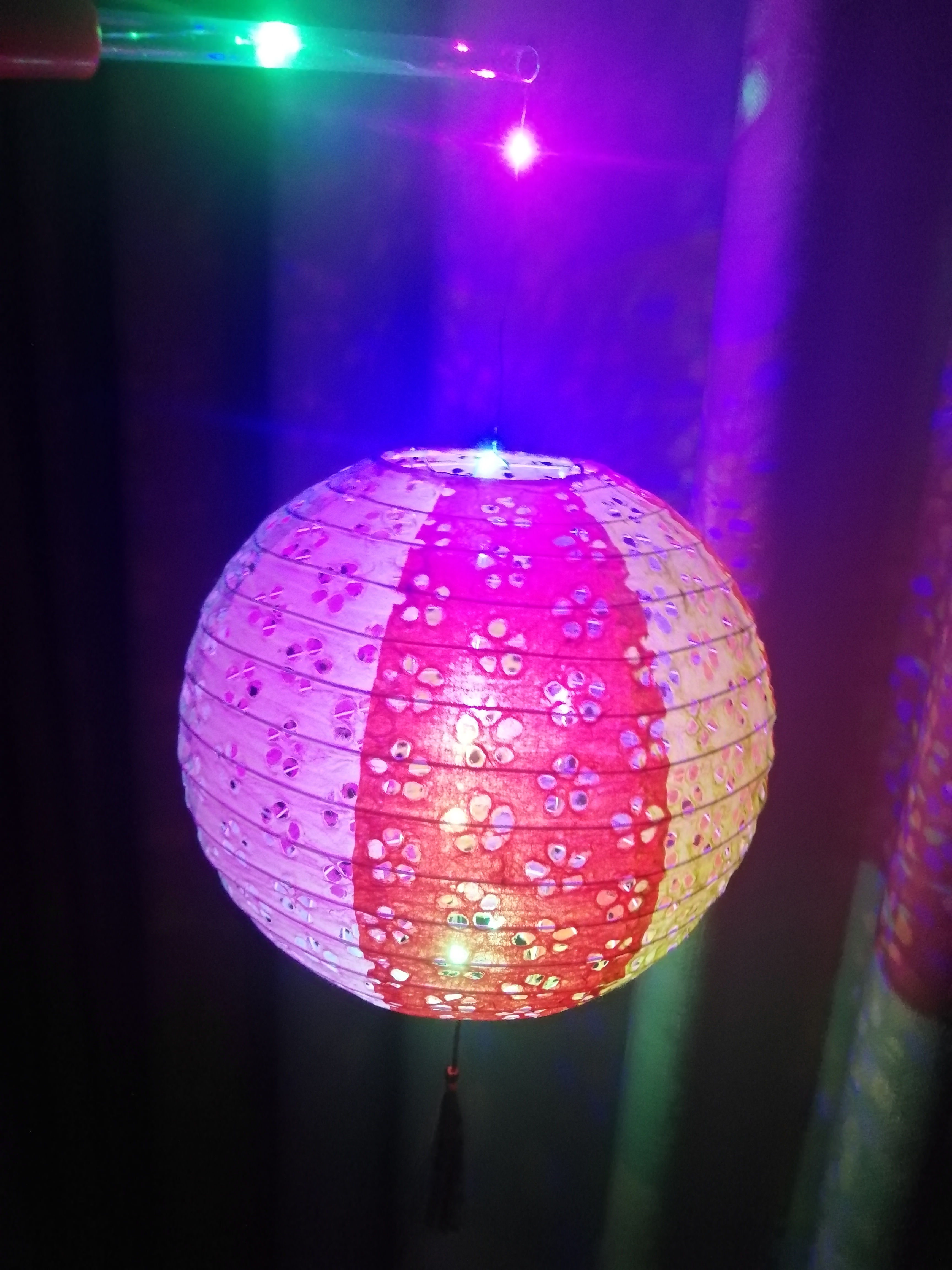 中国传统古风手提灯笼道具拍戏造型儿童 节庆彩色发光玩具 元宵