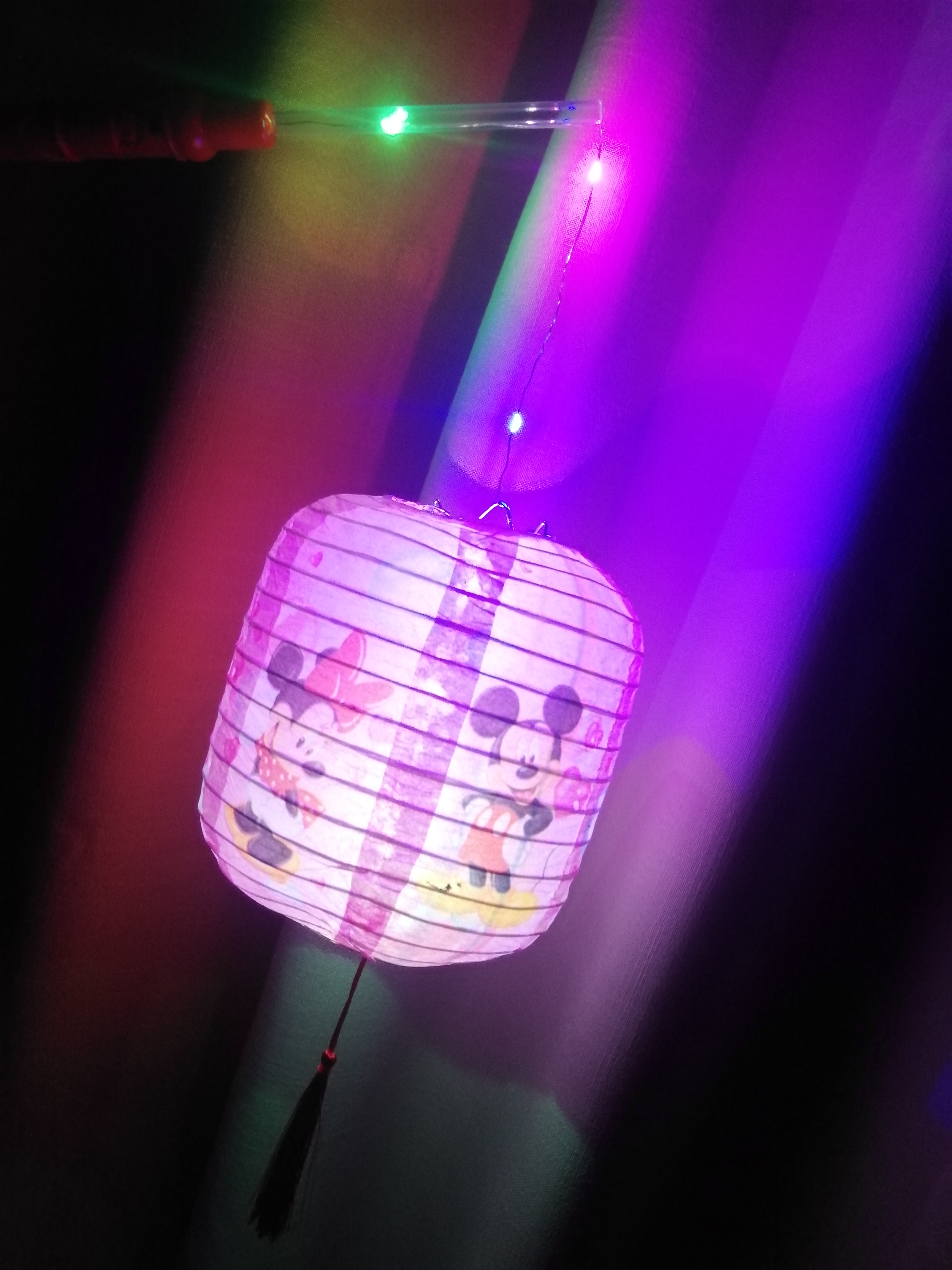 儿童卡通图案手提灯笼 节庆儿童彩色发光玩具 创意卡通纸花灯元宵