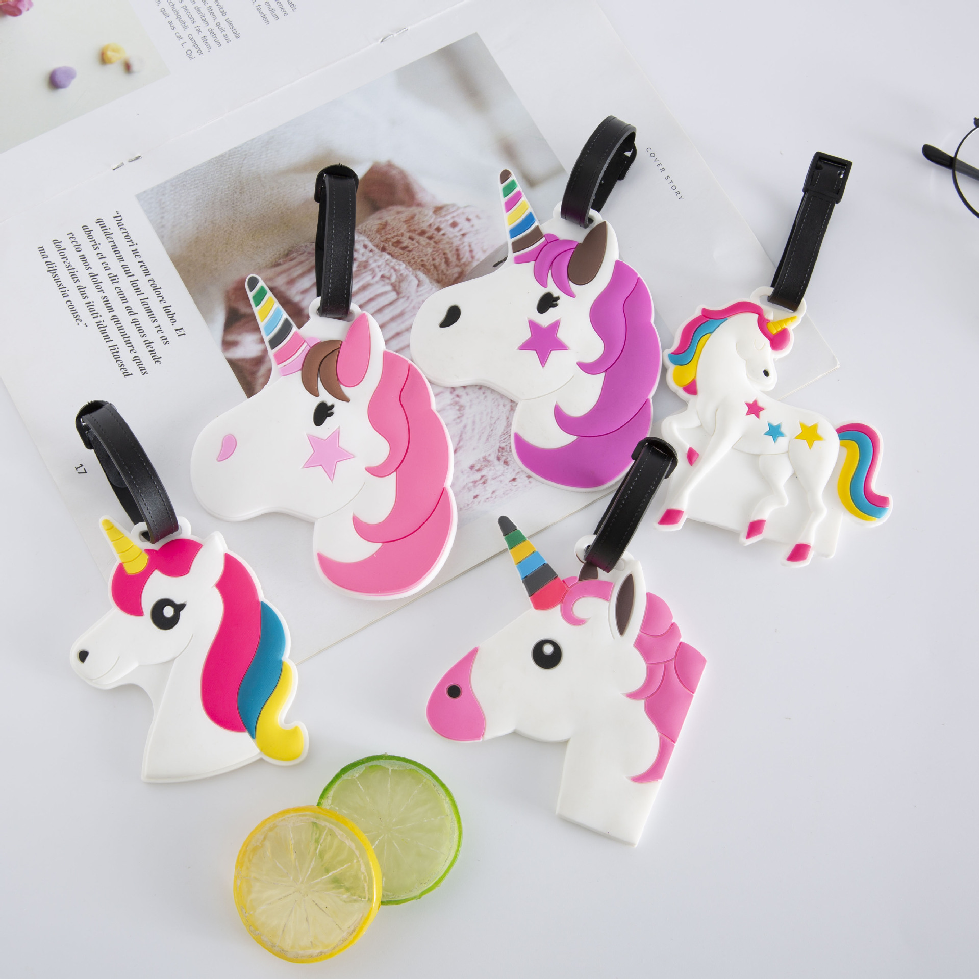 独角兽PVC行李牌定制LOGO行李箱吊牌硅胶立体图案彩色托运