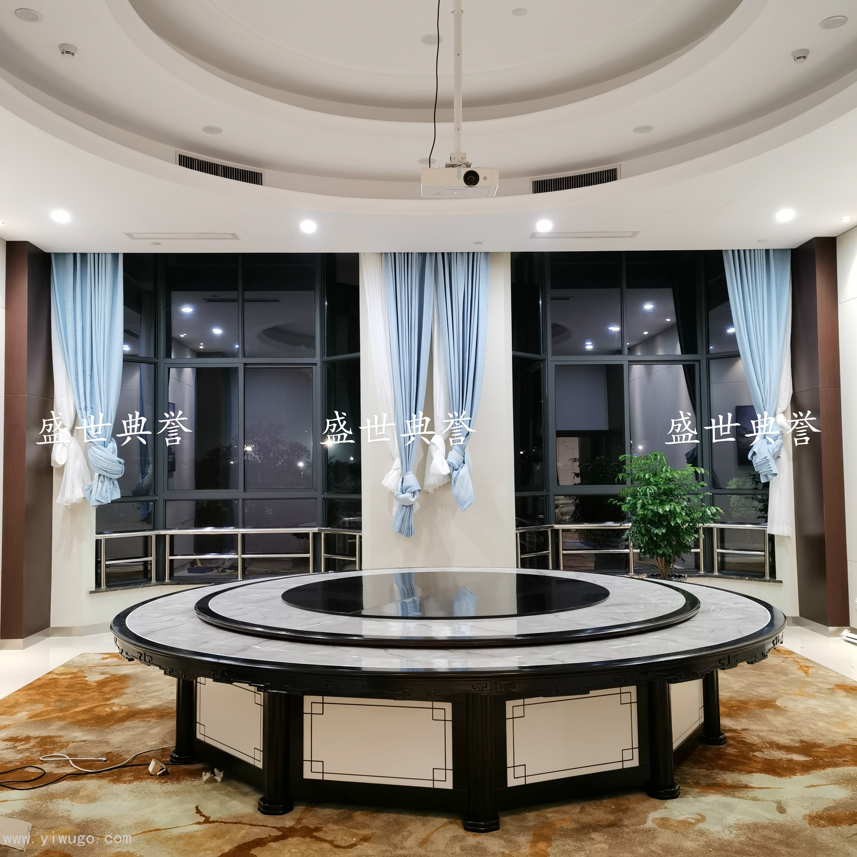 沈阳五星级酒店定制实木家具会所大理石电动餐桌豪华包厢电动圆桌