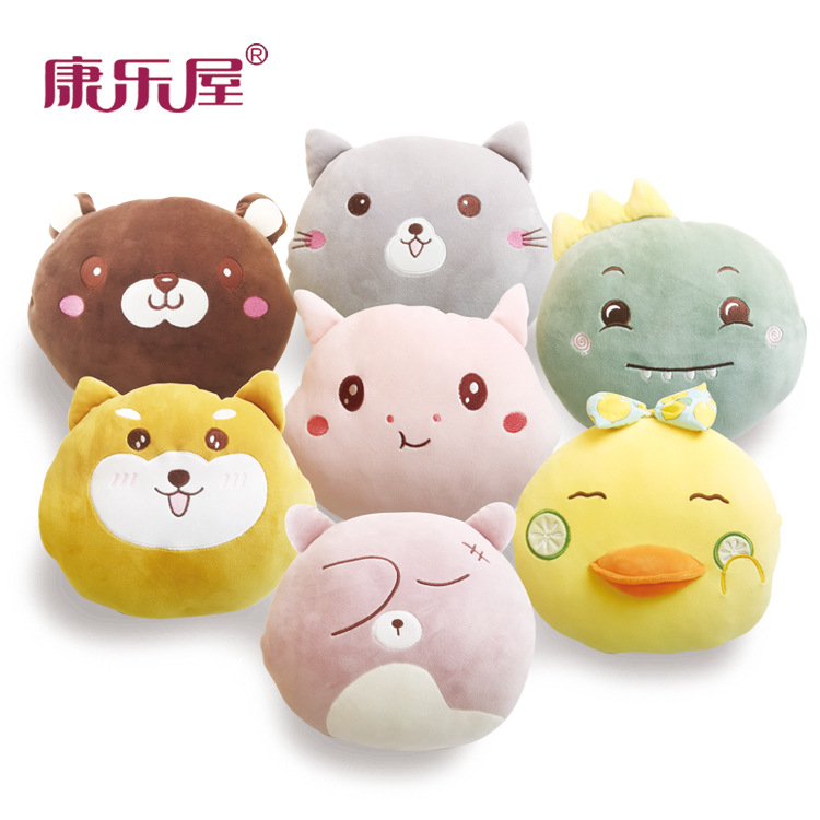 厂家直销 可爱动物卡通玩偶冬季暖手捂多功能抱枕 来图定制