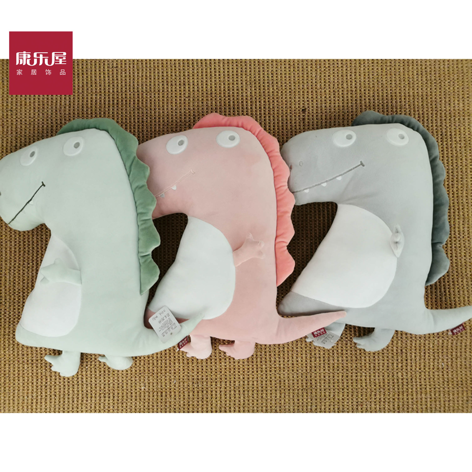 厂家直销 卡通可爱呲牙恐龙抱枕创意玩偶玩具 礼品礼物日用百货