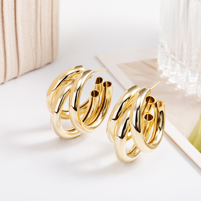 韩版圈圈耳环气质小耳圈耳坠网红百搭流行耳钉厂家直销批发新耳环
