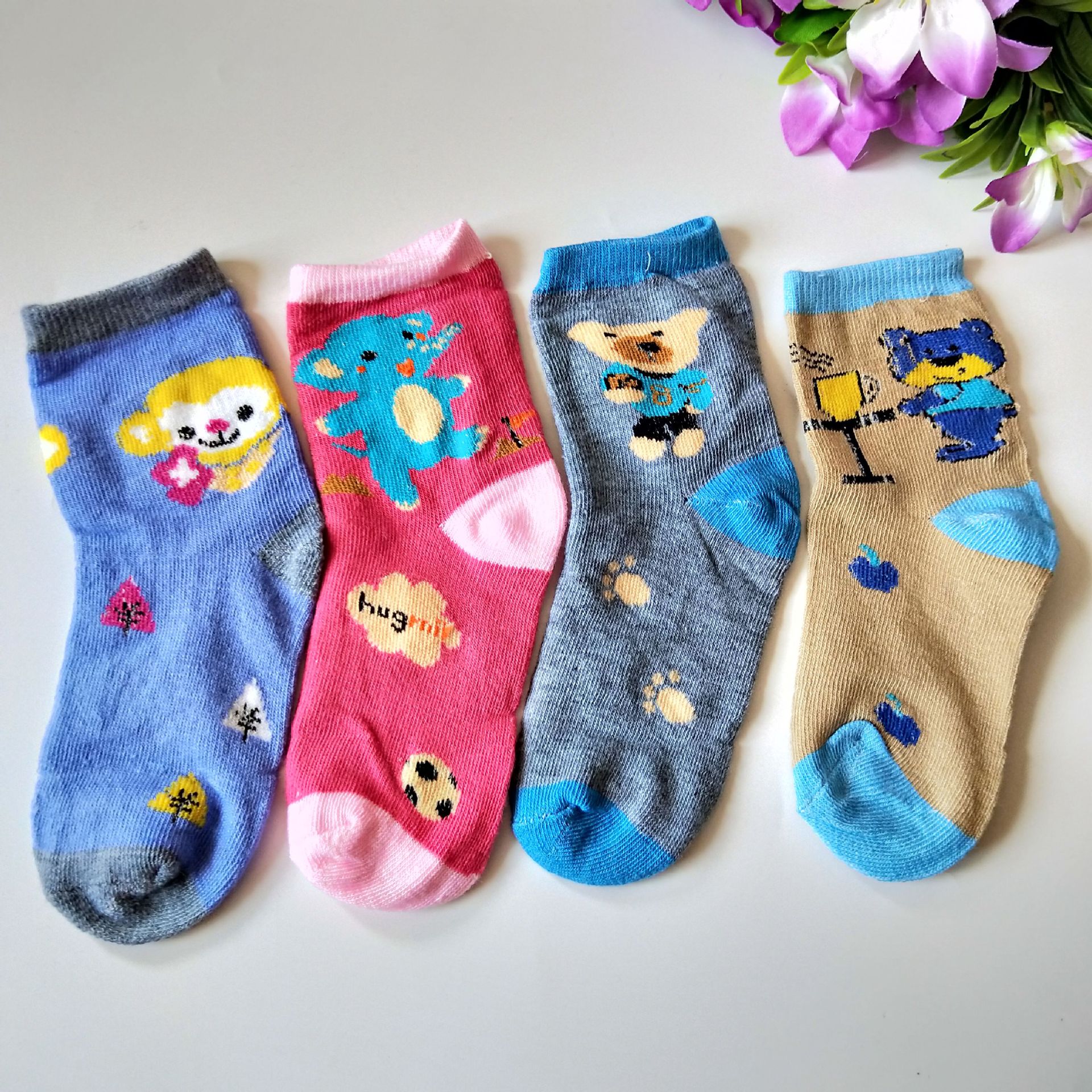 2元店儿童袜子 秋袜儿童彩色卡通袜 4-7儿童袜 中号儿童袜