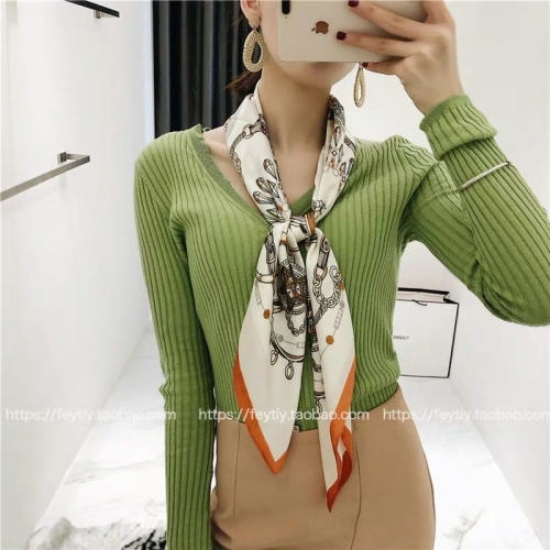 Fashion Women‘s Clothing Artificial Silk 90*90 Printed Square Scarf Spring and Autumn Silk Scarf