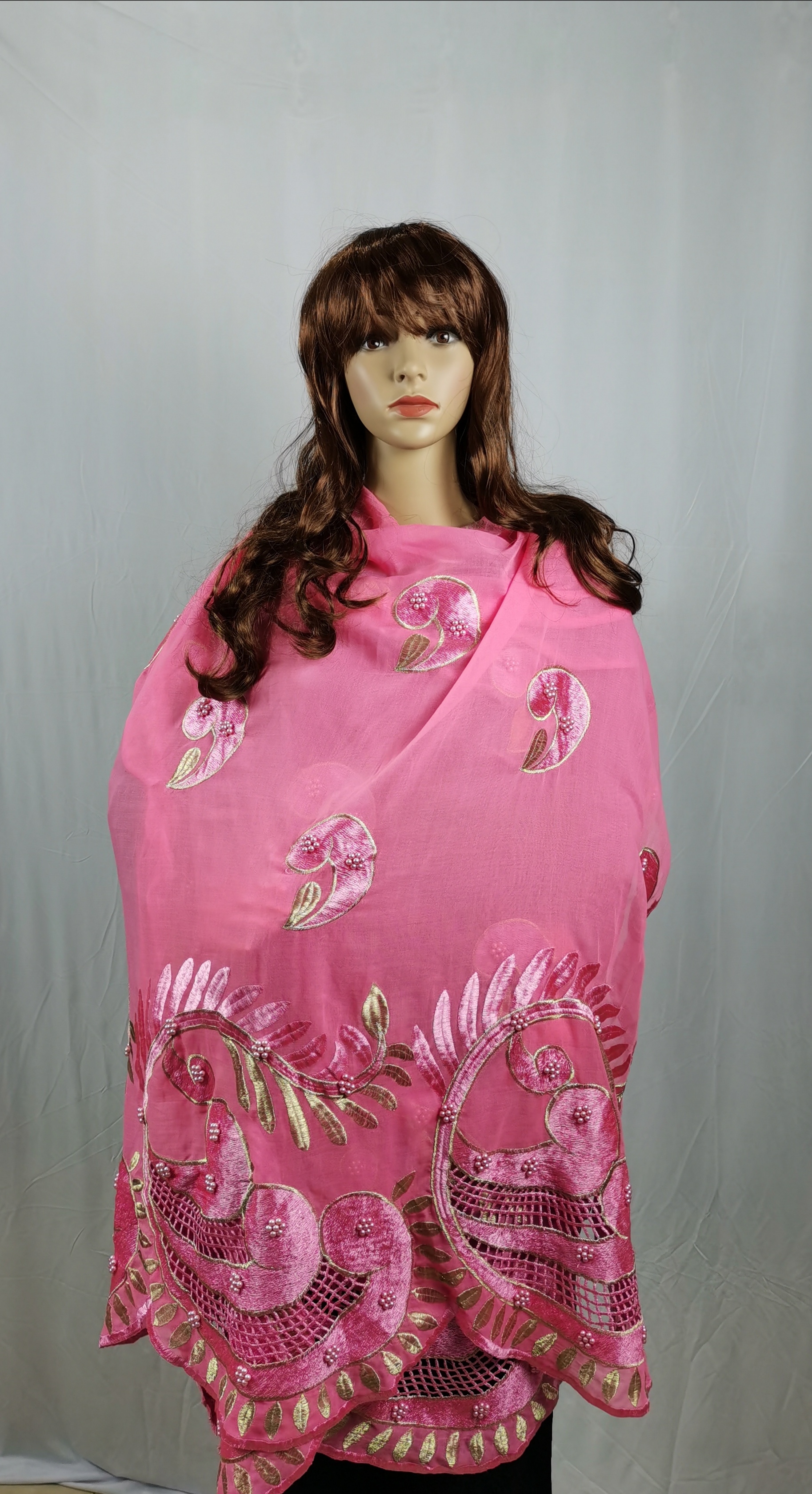 外贸热销厂家直非洲穆斯林巴厘沙绣花定珠水溶围巾批肩