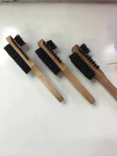 High Quality Household Three-Side Shoe Brush Natural Wooden Long Handle Leather Shoe Brush Care Shoe Brush Department Store Wholesale 