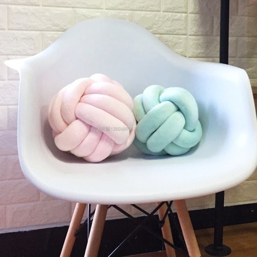 youge ins hot sale knot ball chinese knot 3-strand knot pillow national life same creative cushion