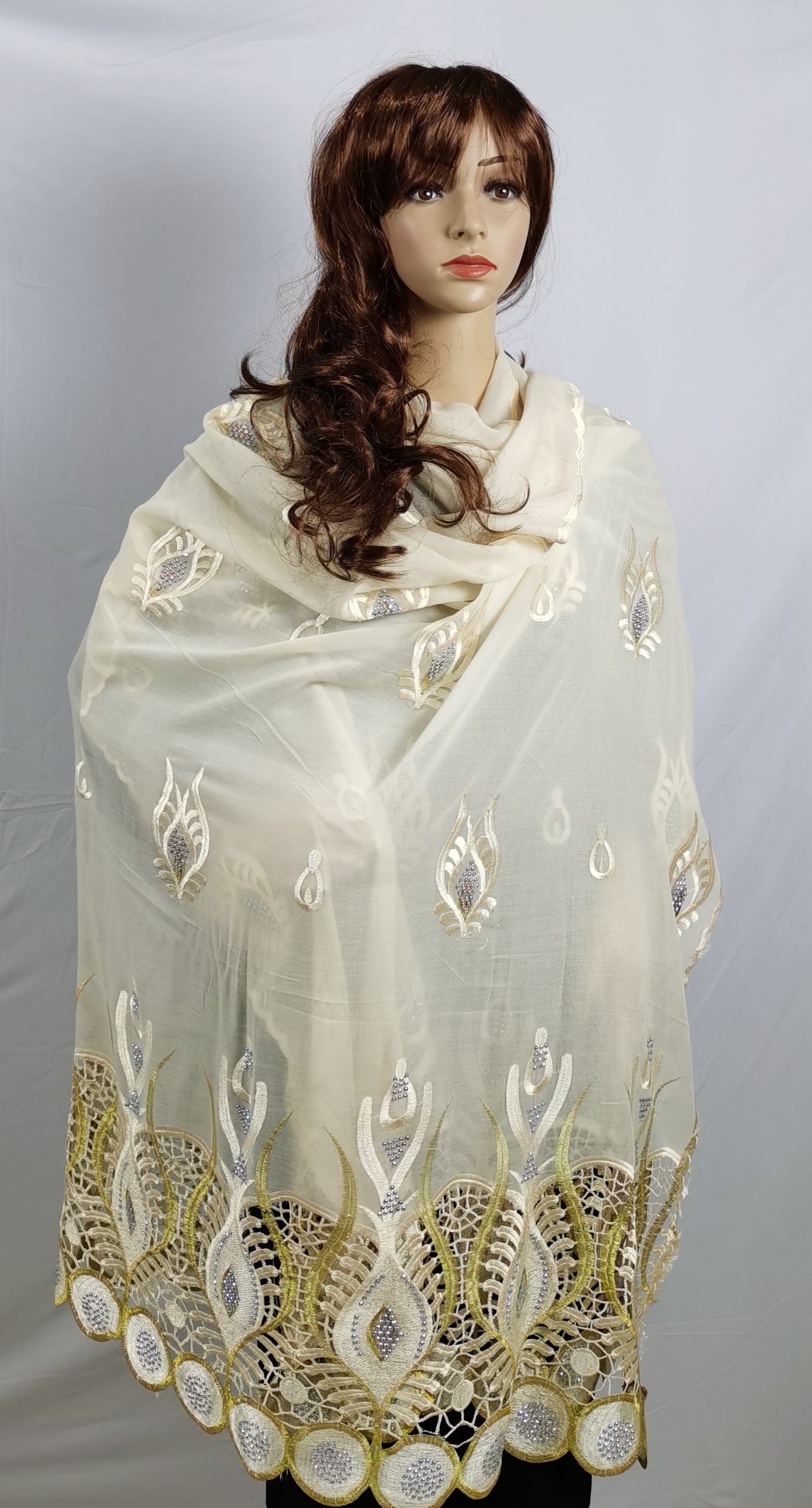 厂家直销外贸热销非洲穆斯林巴厘沙水溶绣花烫钻围巾批肩