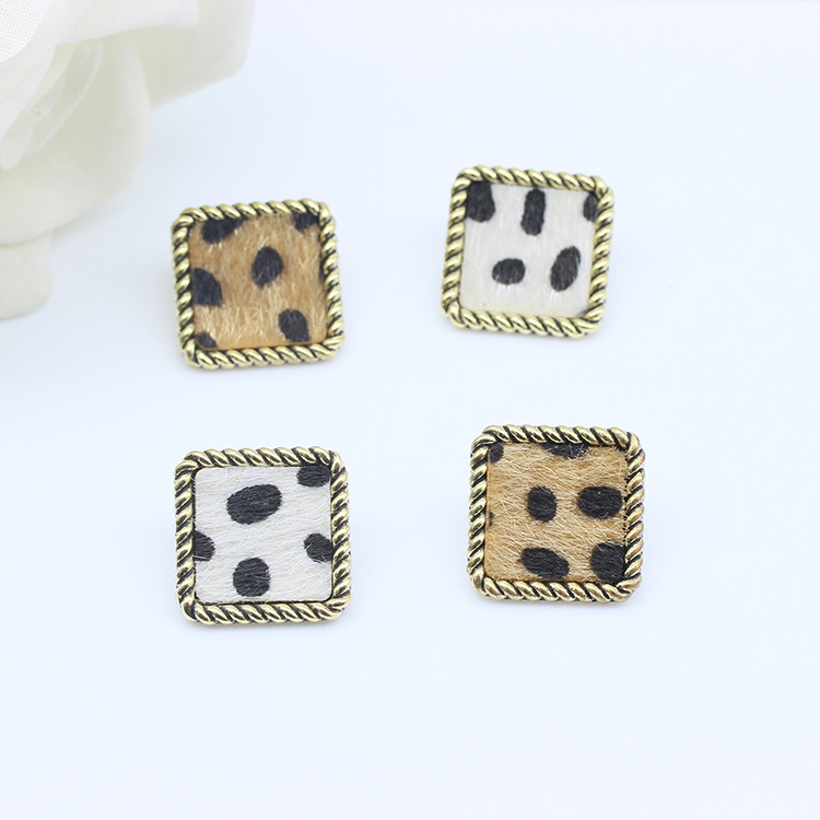 韩国s925耳环秋冬款豹纹几何方形耳饰复古金属毛毛耳钉毛绒耳环女