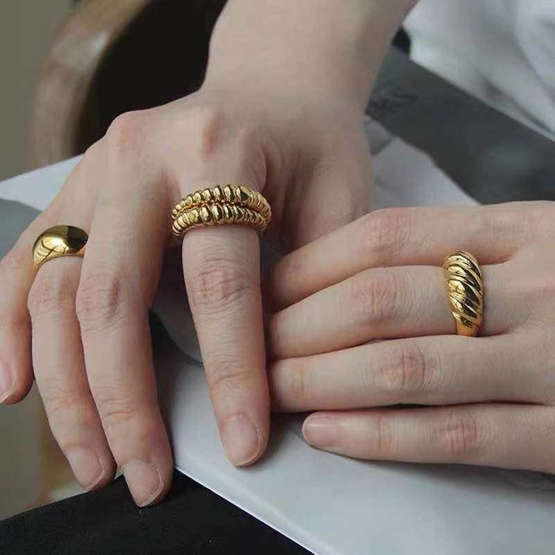 欧美跨境新款螺纹戒指 创意复古简约铜镀真金宽面麻花戒指