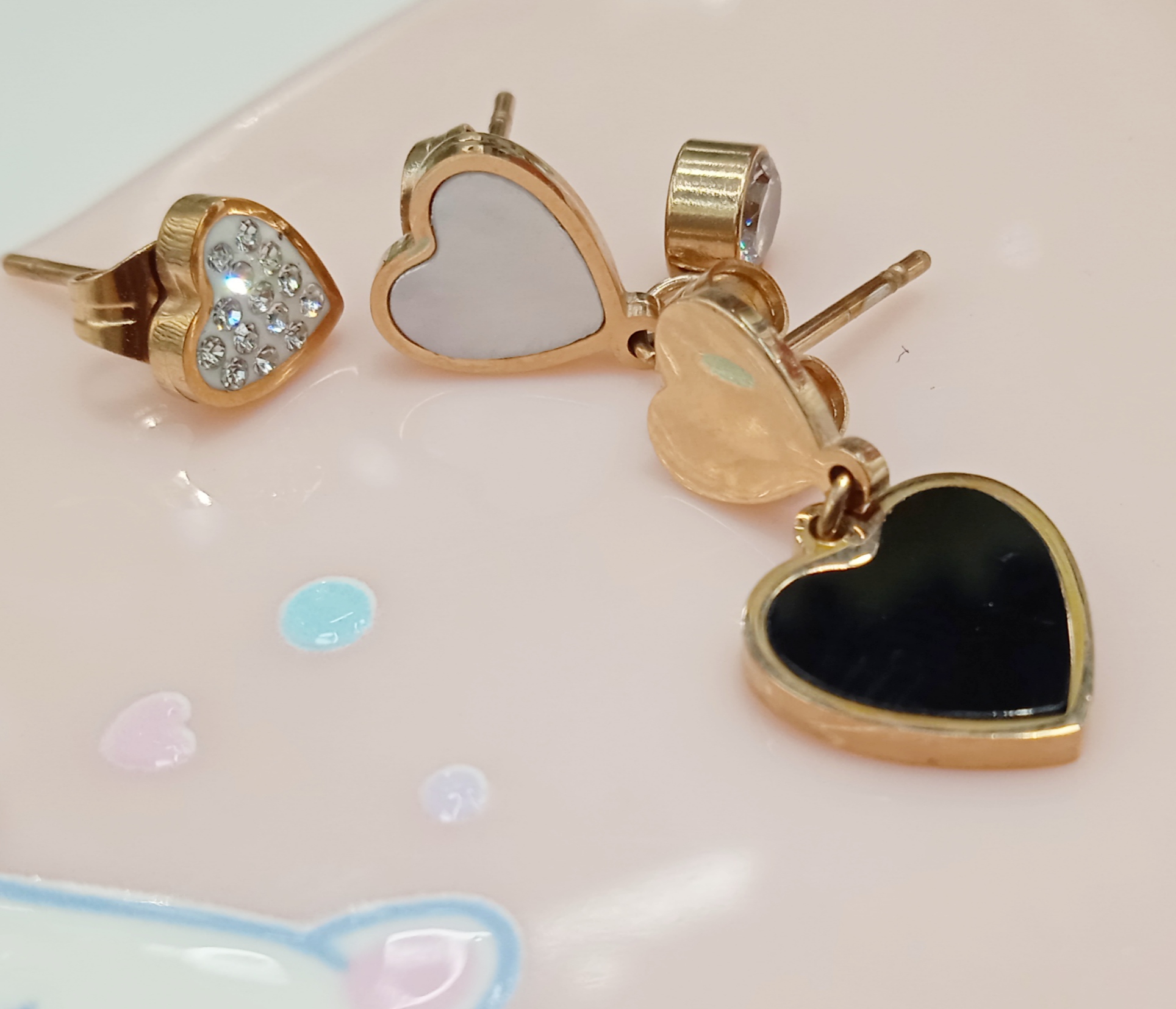 韩国气质三个不同爱心耳钉简约新款百搭冷淡风防过敏 不掉色