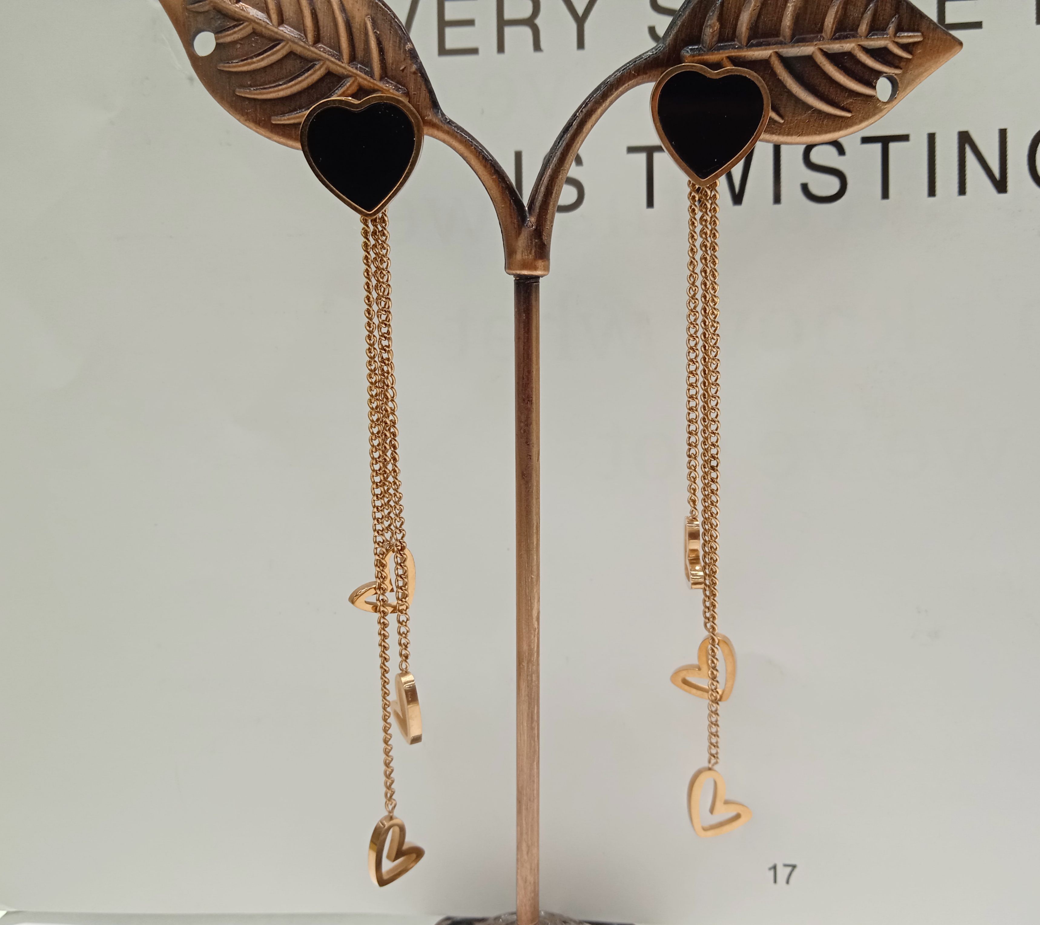 爱心耳环新款潮耳坠韩国气质网红圆脸显瘦耳饰耳钉