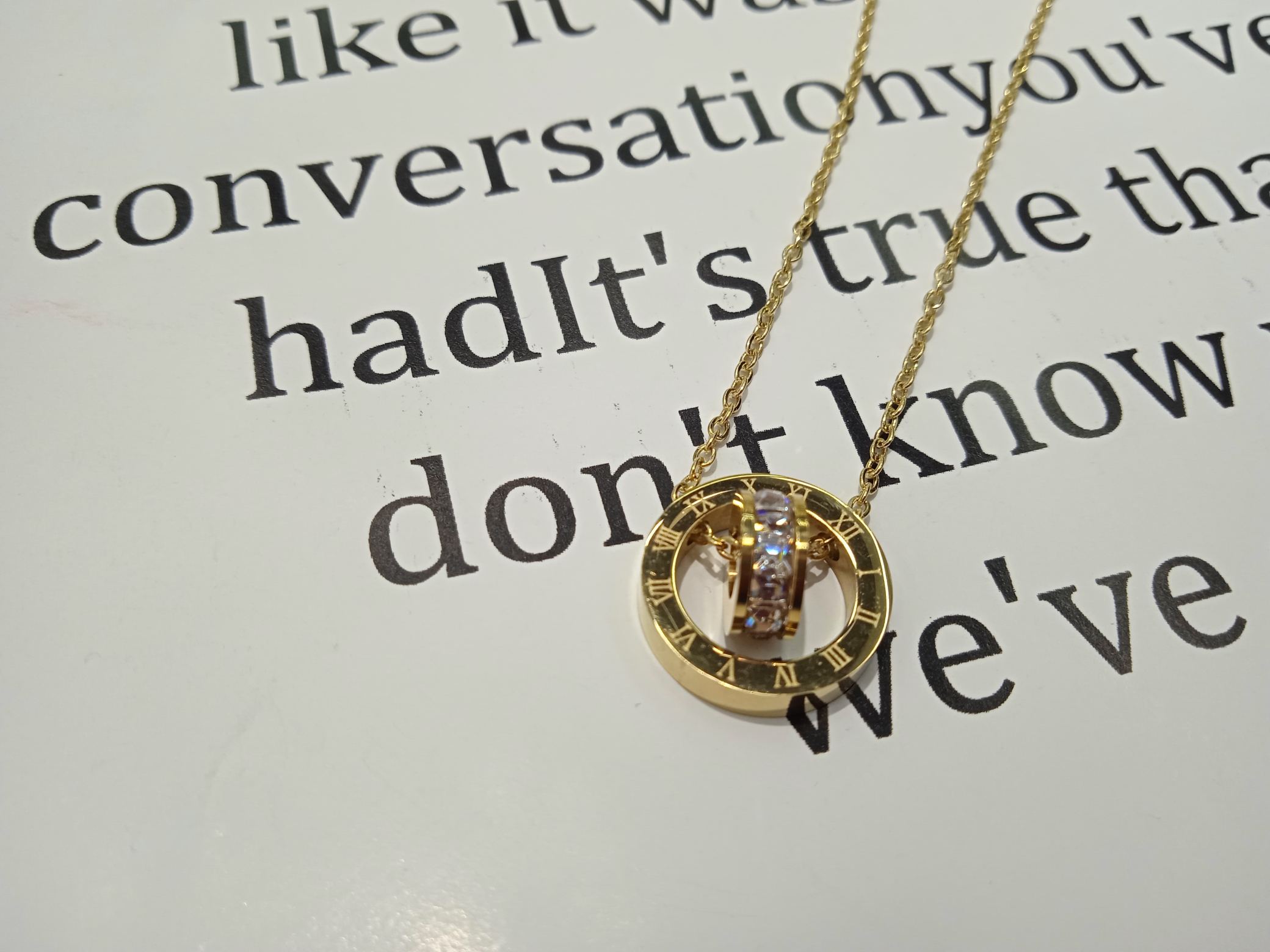 罗马数字吊坠简约项链女网红钛钢锁骨链新款冷淡风