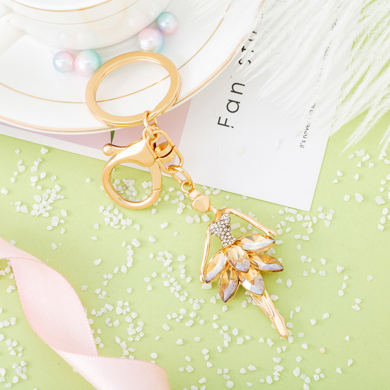 厂家直销 水晶女孩  镶钻钥匙扣 汽车配件挂件 金属定制赠品礼品