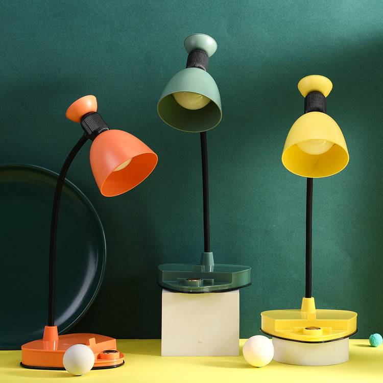 新款台灯USB充电护眼LED台灯学生宿舍桌面学习阅读灯跨境