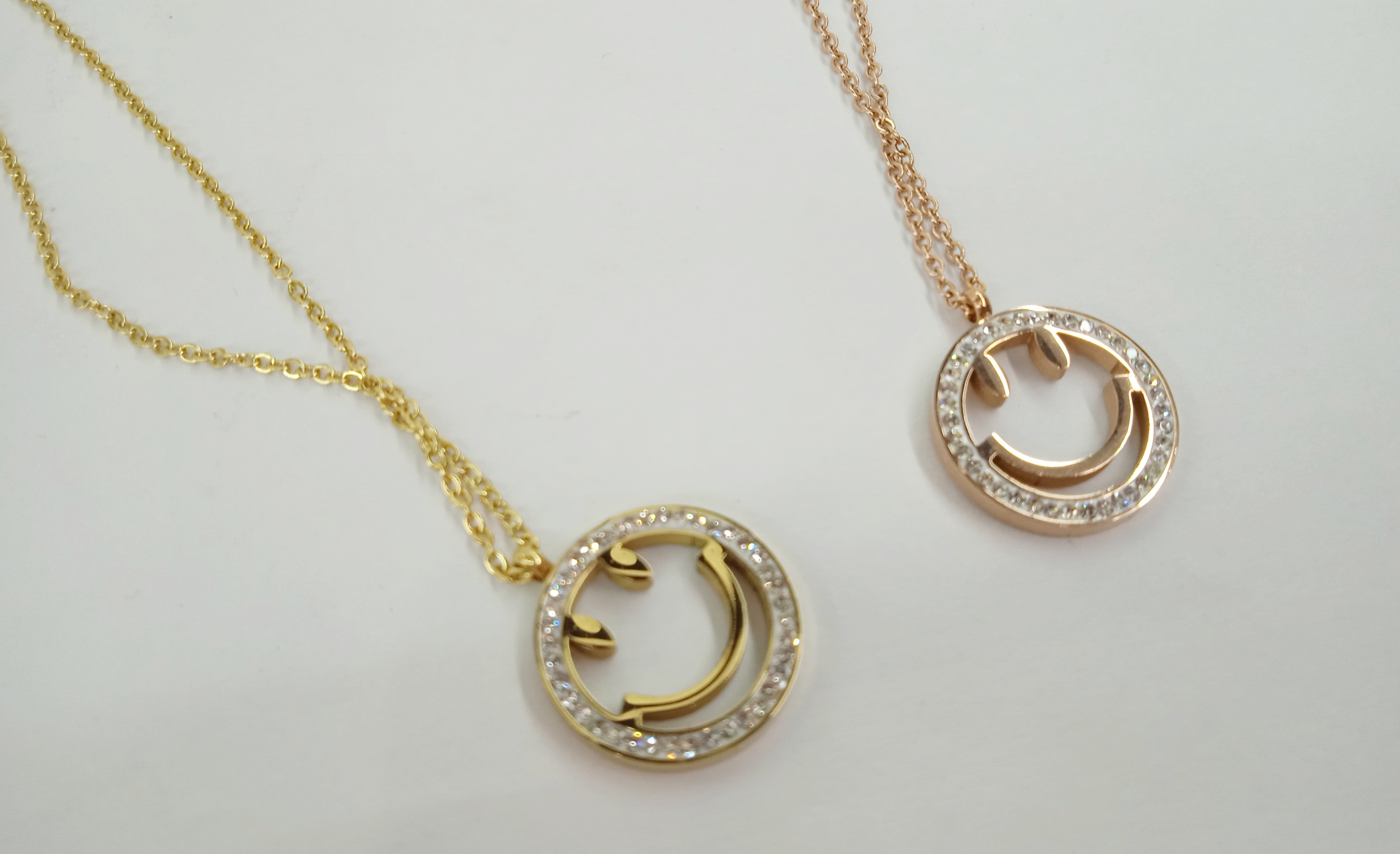 欧美潮流小众个性锁骨链 创意粘钻笑脸女款项链简约气质淑女饰品