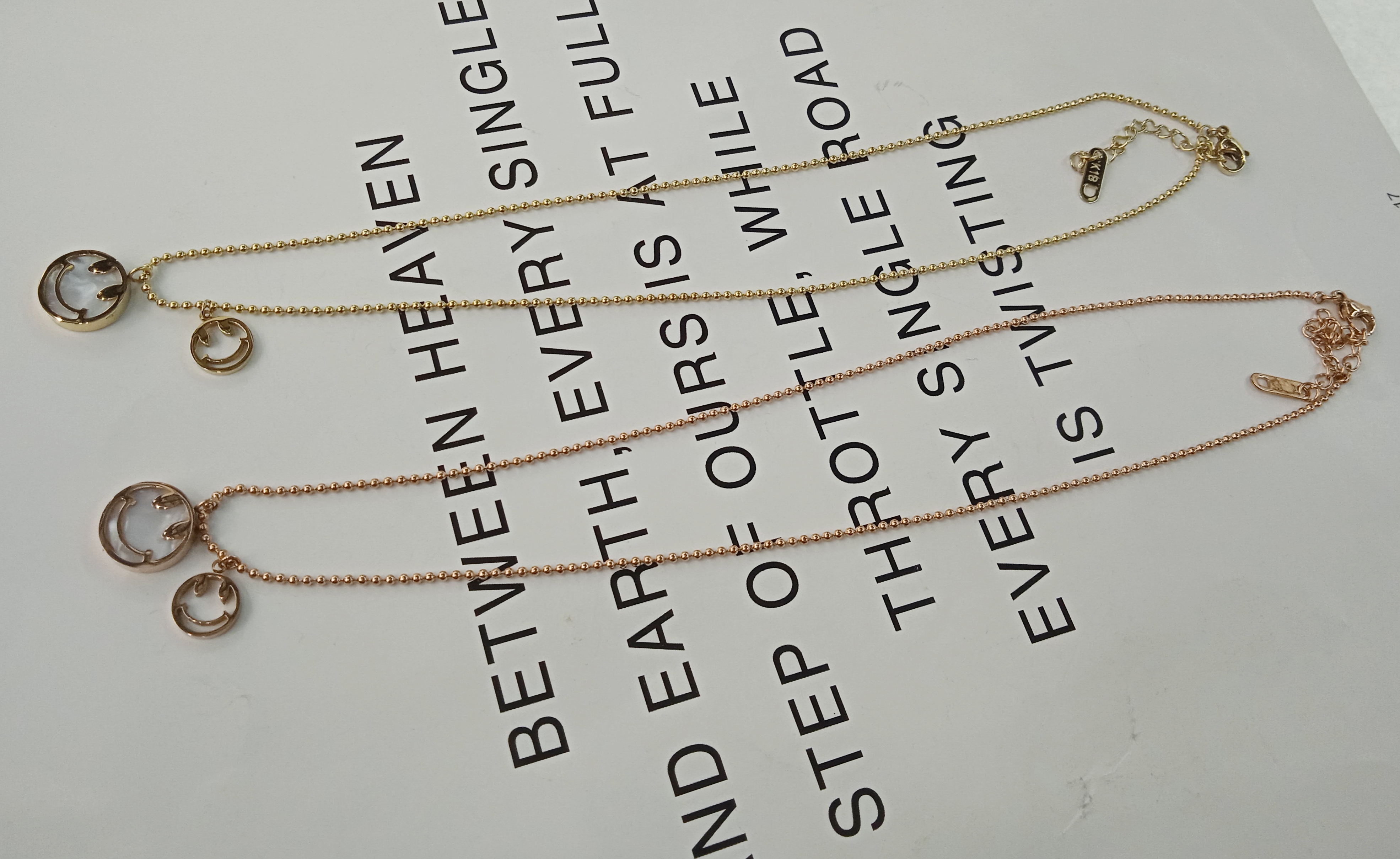 钛钢精致贝壳笑脸小珍珠链条简约气质可爱高级感锁骨链女颈链