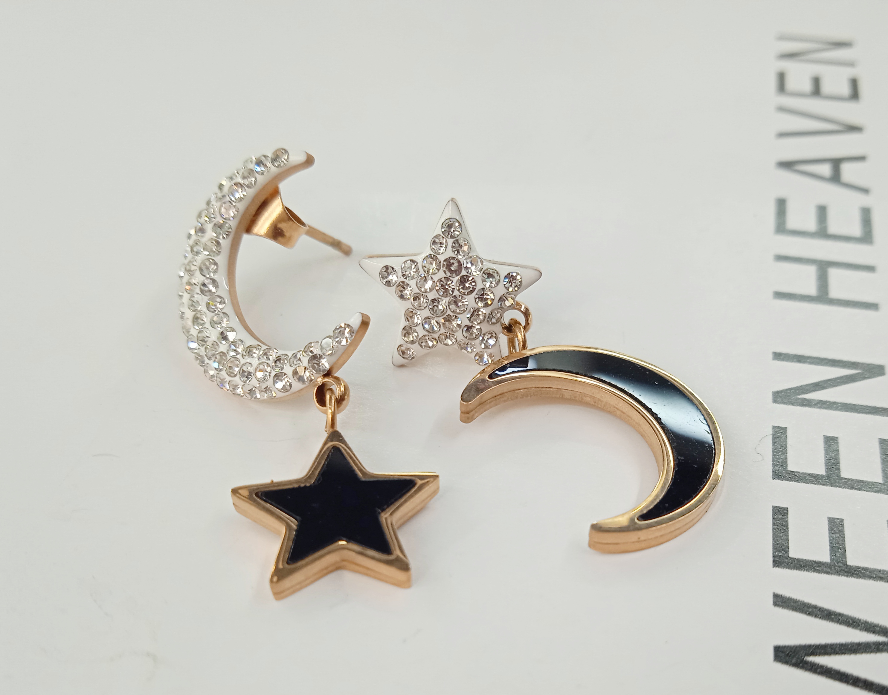 韩国新款个性气质耳钉镶水钻满钻星星月亮耳钩钛钢