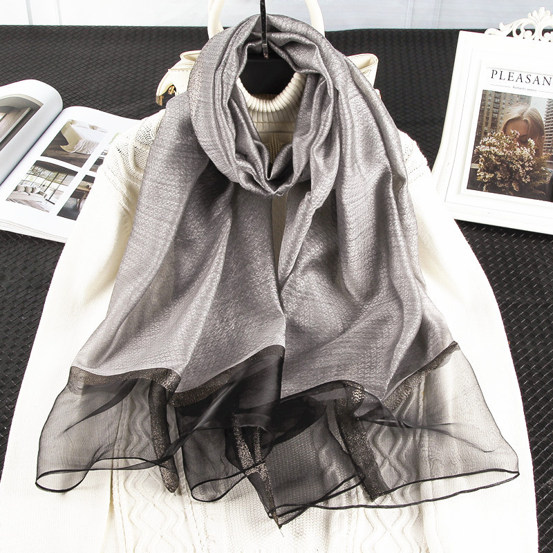 2021新款时尚丝巾真丝混纺围巾女金丝纯色纱巾百搭长款披肩批发