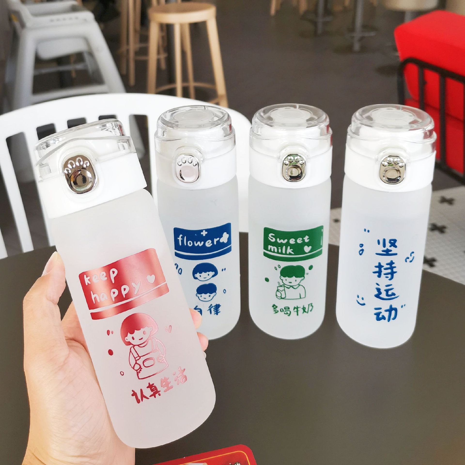 新款可爱玻璃杯女学生韩版简约水杯卡通磨砂便携弹盖带刻度杯子