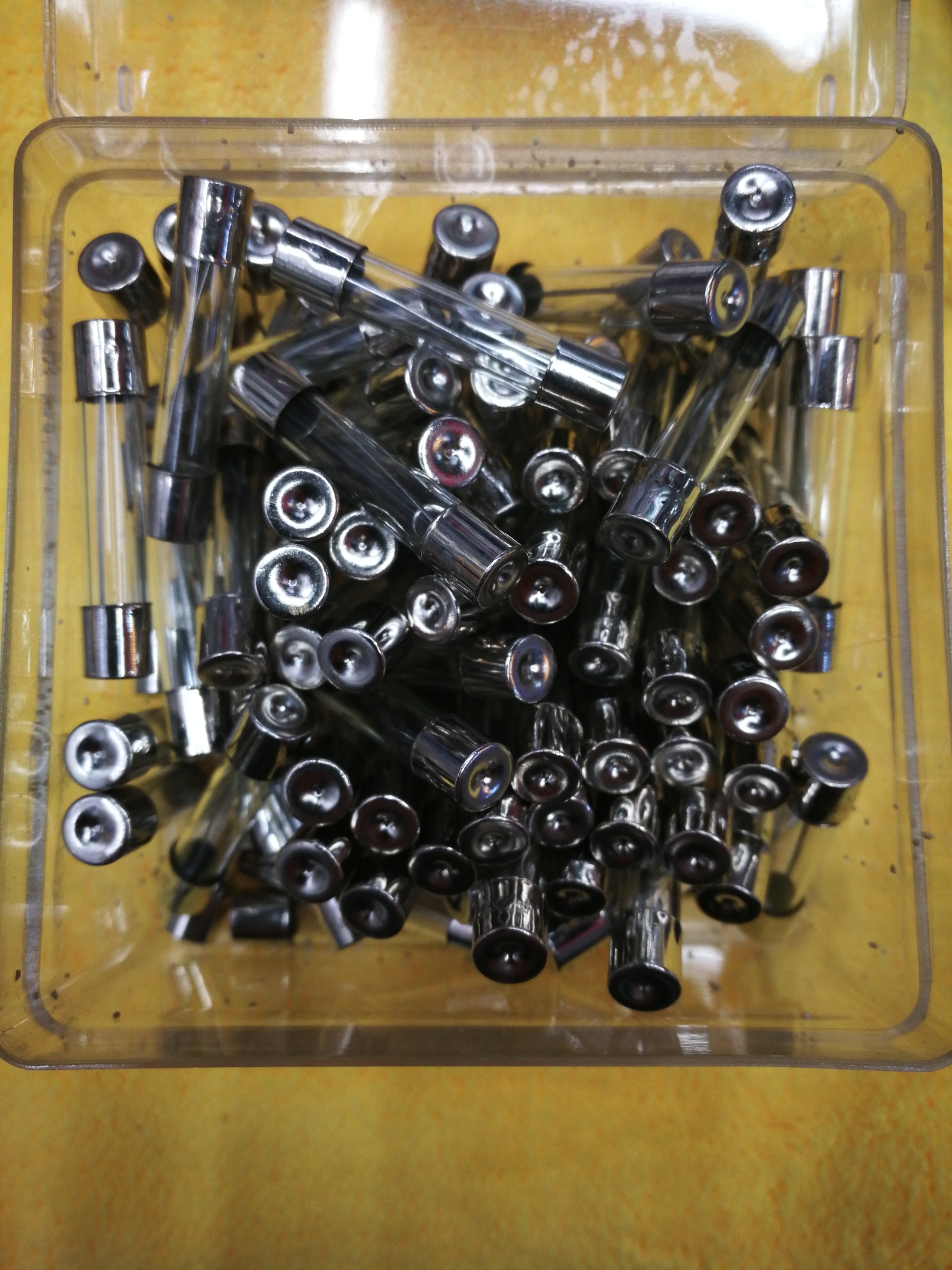 厂家批发  保险桩  5A 8A 16A 20A 25A 30A 铜片 锌片 每盒100个