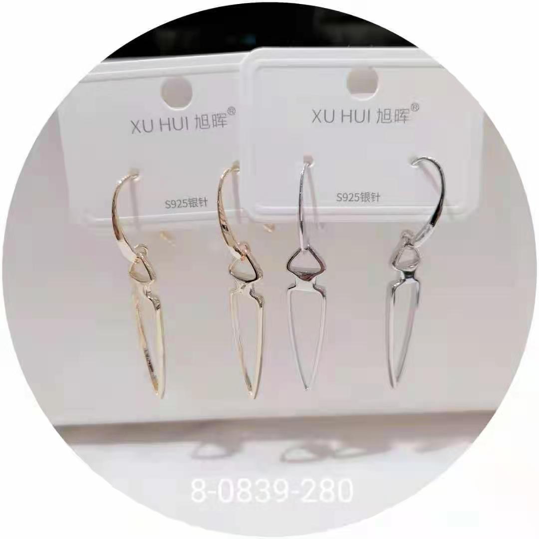 S925银针 铜镀真金镶嵌闪亮锆石 个性耳钉耳饰