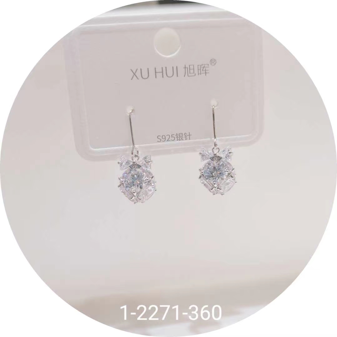 S925银针 铜镀真金镶嵌闪亮锆石 个性耳钉耳饰